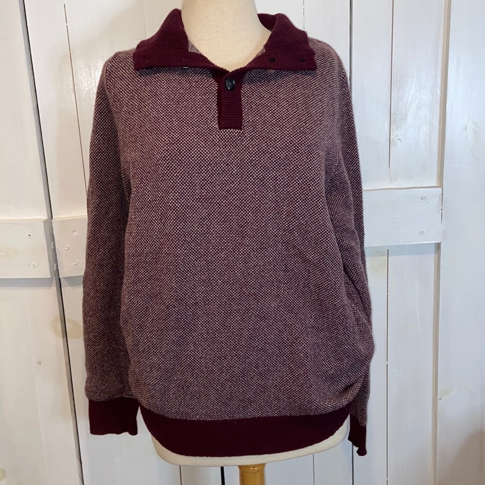 Charles Tyrwhitt Weekend 100% Merino Wool Maroon Sweater